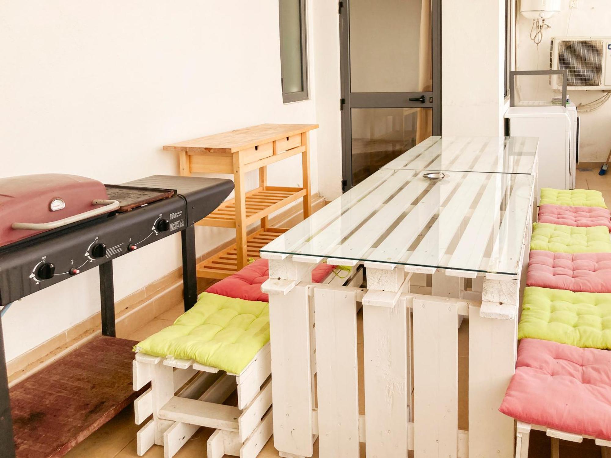 Xl Central Home - Sleeps 10 People Pietà Dış mekan fotoğraf